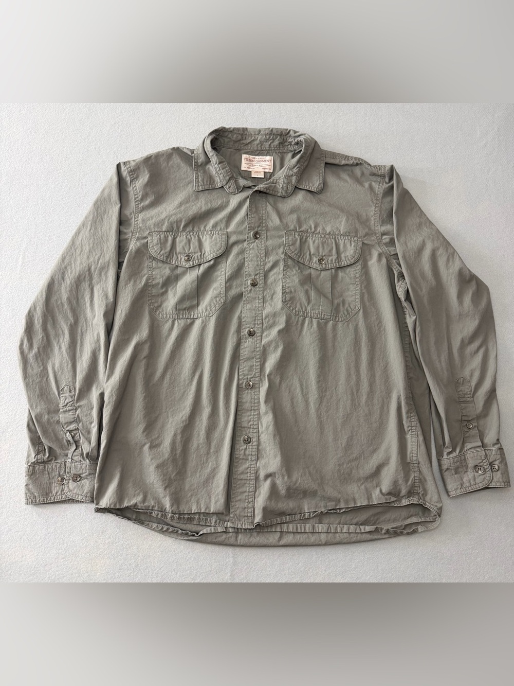 170/1769 Filson Garment Men’s Shirt Long Sleeve Safari Utility Gray Size L